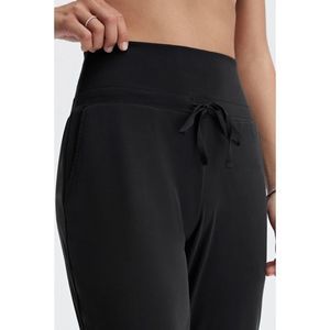 Eco Sleek Knit Drawstring Pant